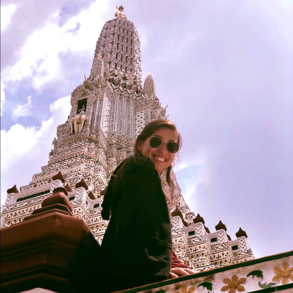Meet your Posher, Andrea